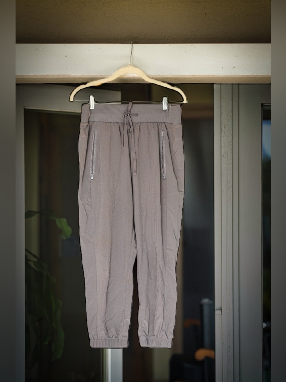 Z by Zella Gray Athleisure Joggers with Zip Pockets - Size Medium - Picture 2 of 3